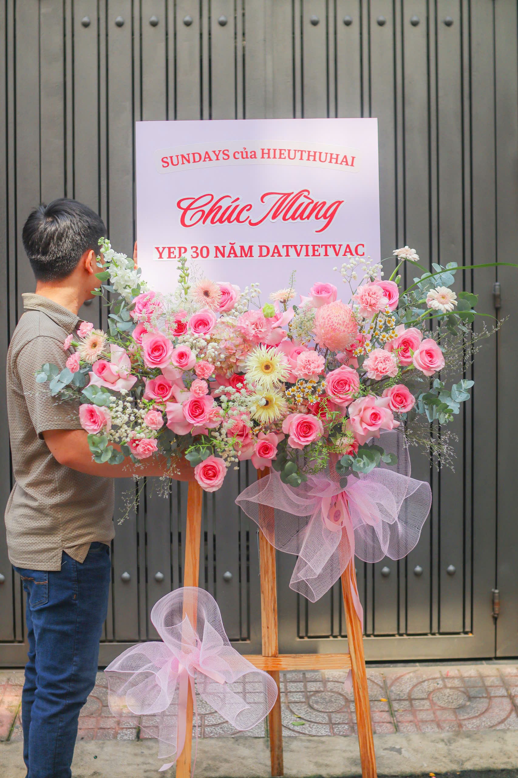 Kệ hoa 3